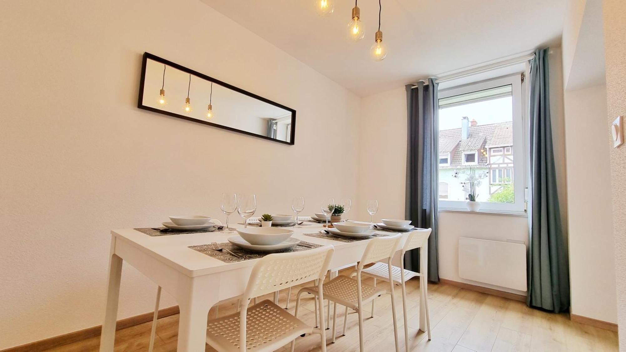 Le Triplex - 5 Chambres - 10 Pers- Fibre - Relax Bnb Mulhouse Exterior foto