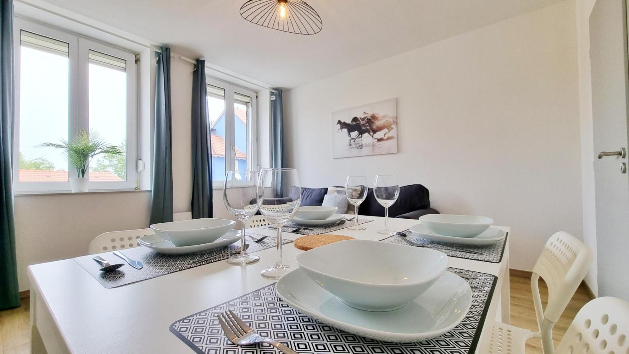 Le Triplex - 5 Chambres - 10 Pers- Fibre - Relax Bnb Mulhouse Exterior foto